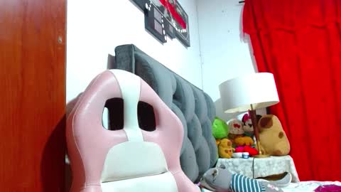 Snapshot of sexmilkdirty chatting on March 6, 2026, 11:23 pm sexmilkdirty online show from March 6, 2026, 11:23 pm