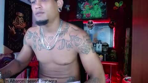 Snapshot of sexo_aharon chatting on January 8, 2026, 9:00 am Aharon ravelo online show from January 8, 2026, 9:00 am