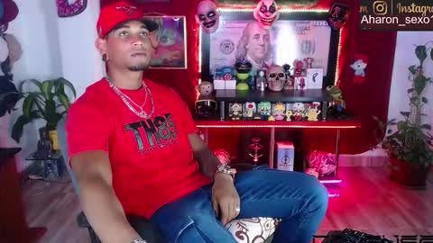 Snapshot of sexo_aharon chatting on March 20, 2026, 3:33 am Aharon ravelo online show from March 20, 2026, 3:33 am