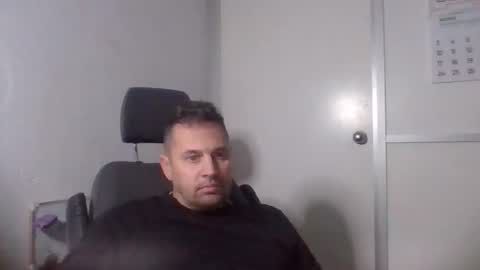 sexoatope79 online show from November 17, 2025, 8:03 pm