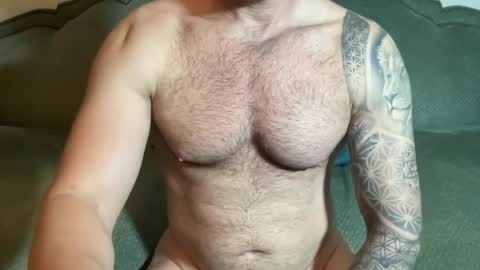 Snapshot of sexologistbull chatting on June 19, 2026, 1:43 am SexologistBull online show from June 19, 2026, 1:43 am