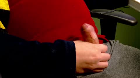 Snapshot of sexonme1982 chatting on February 8, 2025, 2:04 am Masturbateforyou online show from February 8, 2025, 2:04 am