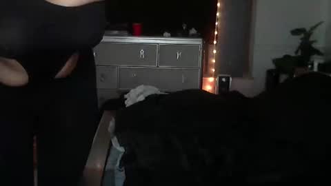 sexplay77 online show from January 8, 2026, 4:37 am