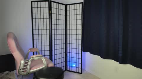 Snapshot of sexpotjess chatting on October 28, 2025, 10:34 pm Sexpot Jess online show from October 28, 2025, 10:34 pm