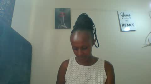 Snapshot of sexsy_sally chatting on December 9, 2024, 9:28 am sexsysally online show from December 9, 2024, 9:28 am