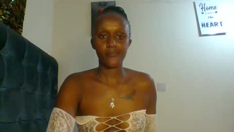 Snapshot of sexsy_sally chatting on December 18, 2024, 10:35 pm sexsysally online show from December 18, 2024, 10:35 pm