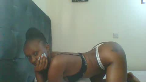 Snapshot of sexsy_sally chatting on December 21, 2024, 6:19 am sexsysally online show from December 21, 2024, 6:19 am