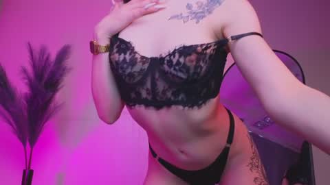 sextezi online show from January 16, 2025, 12:31 pm