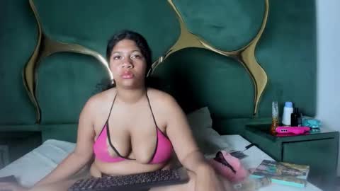 Sexxtaty online show from May 5, 2026, 5:10 pm