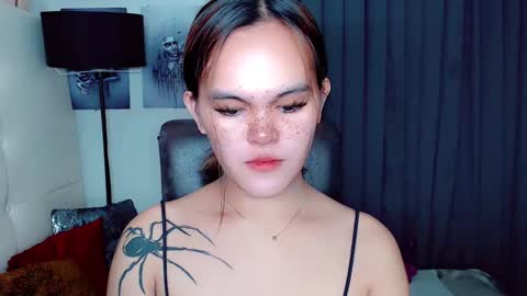 Snapshot of sexxxy_caroline chatting on January 8, 2025, 11:32 am sexxxy_caroline online show from January 8, 2025, 11:32 am