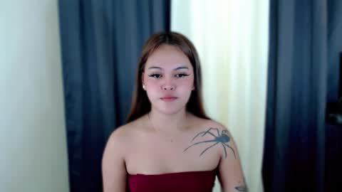 Snapshot of sexxxy_caroline chatting on January 10, 2026, 3:41 am sexxxy_caroline online show from January 10, 2026, 3:41 am