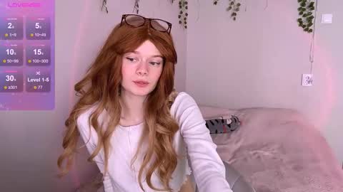 Snapshot of sexxxyalice chatting on March 2, 2026, 8:43 am Alice 3 online show from March 2, 2026, 8:43 am