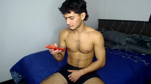 JUAN online show from April 24, 2026, 3:53 am