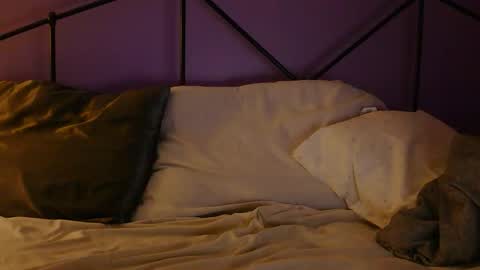 sexxxylibra10 online show from May 28, 2026, 9:06 am