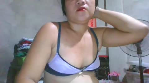 sexxxymomsh online show from June 18, 2026, 6:57 am