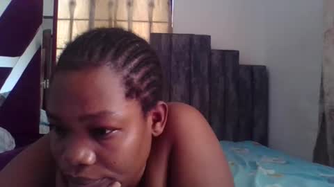 Snapshot of sexxy_beiby chatting on February 22, 2026, 7:19 am sexxy_beiby online show from February 22, 2026, 7:19 am