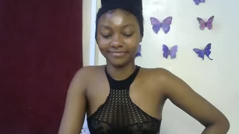 Snapshot of sexxy_divaa chatting on May 2, 2026, 8:41 am vicky online show from May 2, 2026, 8:41 am