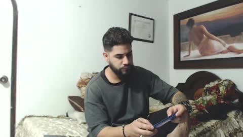 sexxy man online show from December 7, 2024, 5:48 am