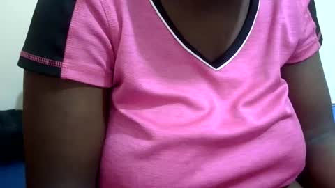 Snapshot of sexxy_maya1 chatting on February 15, 2026, 8:35 am sexxy_maya1 online show from February 15, 2026, 8:35 am