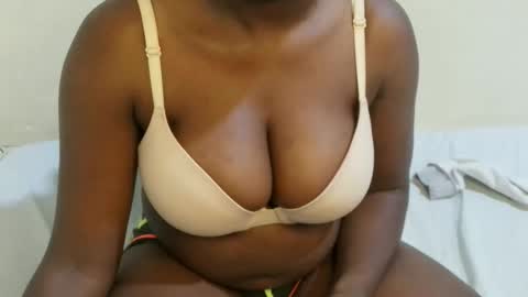 Snapshot of sexxy_maya1 chatting on April 29, 2026, 5:30 pm sexxy_maya1 online show from April 29, 2026, 5:30 pm