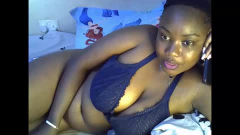 Snapshot of sexxy_mish chatting on November 8, 2025, 1:44 pm sexxy_mish online show from November 8, 2025, 1:44 pm