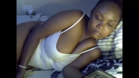 Snapshot of sexxy_mish chatting on November 17, 2025, 8:14 pm sexxy_mish online show from November 17, 2025, 8:14 pm