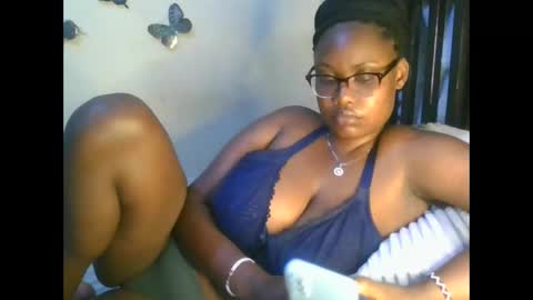Snapshot of sexxy_mish chatting on January 11, 2026, 6:35 pm sexxy_mish online show from January 11, 2026, 6:35 pm