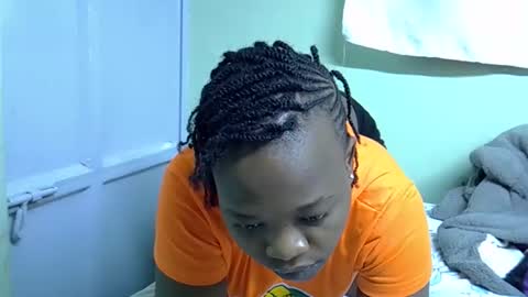 African Queen online show from November 9, 2025, 3:32 pm