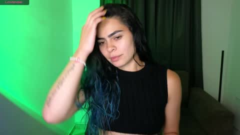 Snapshot of sexxylady__ chatting on April 27, 2026, 11:25 pm Angie online show from April 27, 2026, 11:25 pm