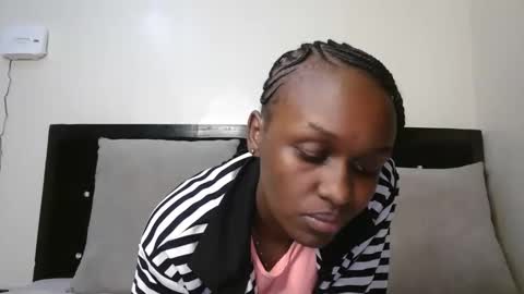 maya online show from October 12, 2025, 5:12 pm