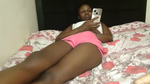 maya online show from December 1, 2025, 9:20 pm