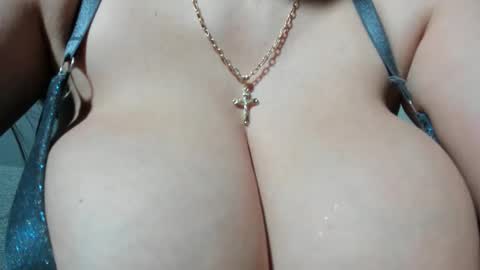 sexxymeriemm online show from September 23, 2025, 2:31 pm