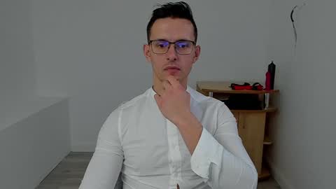 Sexxymuscles4U online show from December 2, 2024, 12:29 pm
