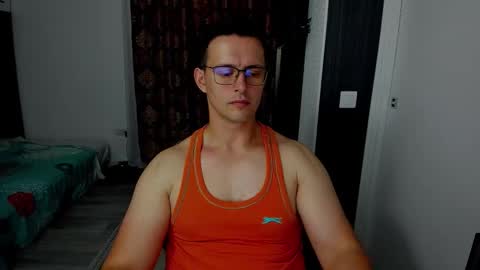 Sexxymuscles4U online show from September 9, 2025, 10:48 am