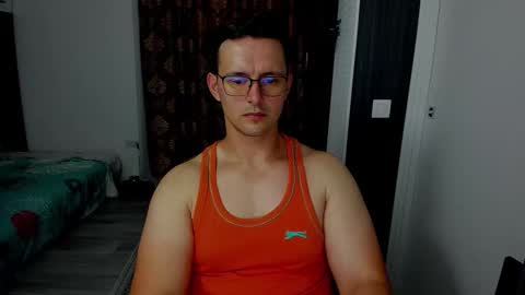 Sexxymuscles4U online show from September 10, 2025, 12:05 pm