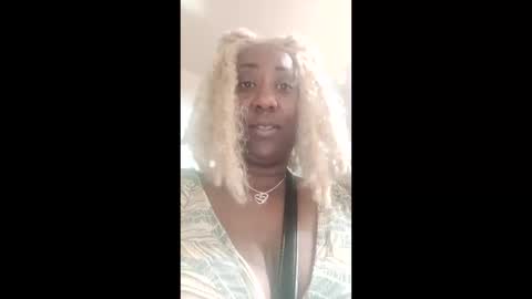 sexy456745 online show from April 6, 2026, 11:16 pm