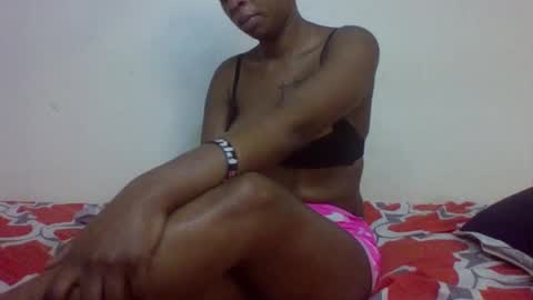 lynn online show from October 10, 2025, 8:02 am