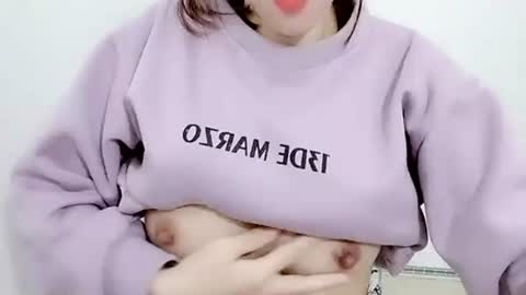 sexy8685 online show from December 22, 2025, 2:30 am