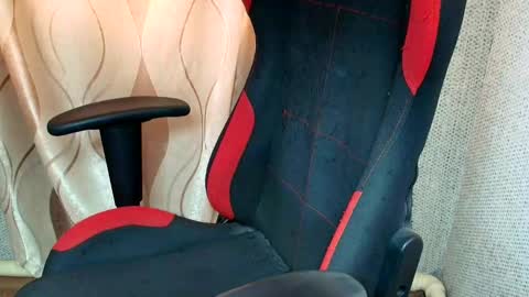 Jessica  Face only in pvt or in snapchat Dont ask more.... online show from February 15, 2026, 11:19 am