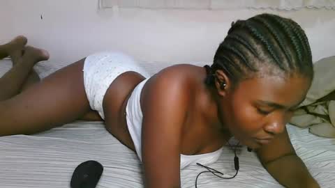 Snapshot of sexy_banice chatting on July 14, 2026, 6:18 am sexy_banice online show from July 14, 2026, 6:18 am