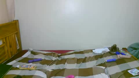 sexy_bluegirl online show from April 15, 2026, 10:22 am