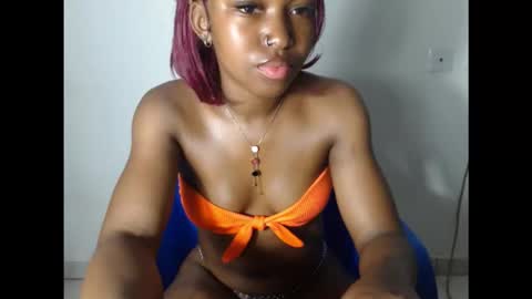 Snapshot of sexy_bluey247 chatting on October 24, 2025, 3:03 am sexy_bluey247 online show from October 24, 2025, 3:03 am