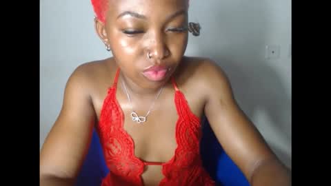 Snapshot of sexy_bluey247 chatting on November 4, 2025, 5:12 pm sexy_bluey247 online show from November 4, 2025, 5:12 pm