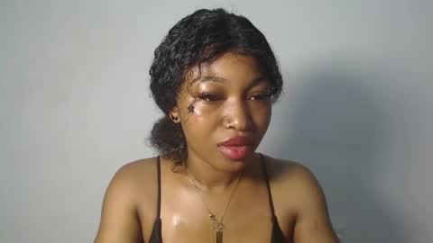 Snapshot of sexy_bluey247 chatting on April 6, 2026, 4:46 am sexy_bluey247 online show from April 6, 2026, 4:46 am