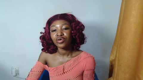 Snapshot of sexy_bluey247 chatting on June 5, 2026, 6:52 am sexy_bluey247 online show from June 5, 2026, 6:52 am