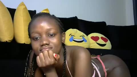 Snapshot of sexy_boobs23 chatting on February 28, 2025, 1:05 am liya online show from February 28, 2025, 1:05 am