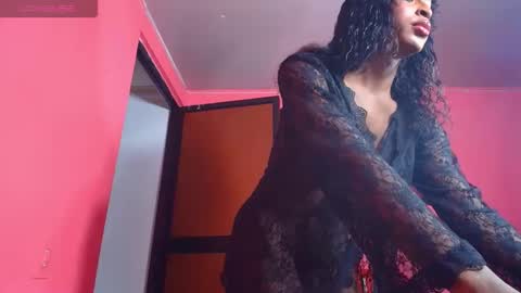 Snapshot of sexy_brunette818488 chatting on May 31, 2026, 3:47 am shantal online show from May 31, 2026, 3:47 am