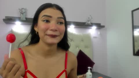 sexy_candy18x online show from February 19, 2026, 12:06 am