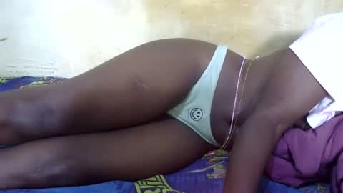 Snapshot of sexy_candy9 chatting on December 16, 2025, 8:08 am sexy_candy9 online show from December 16, 2025, 8:08 am