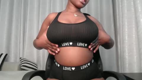 chocolata online show from October 22, 2025, 2:23 am